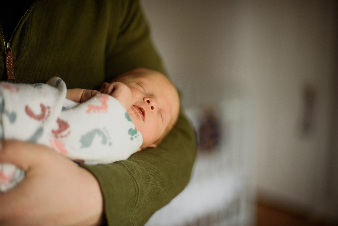 At-home newborn photographer Laura Richards, Roanoke Virginia