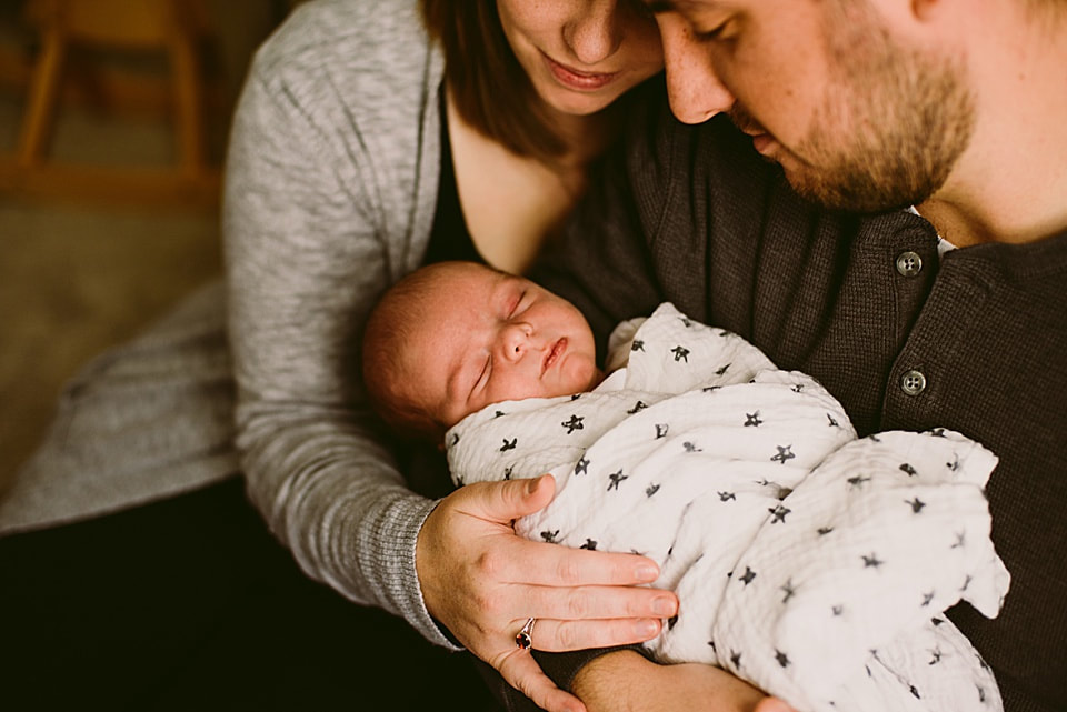 Highlights from a lifestyle newborn photography session 