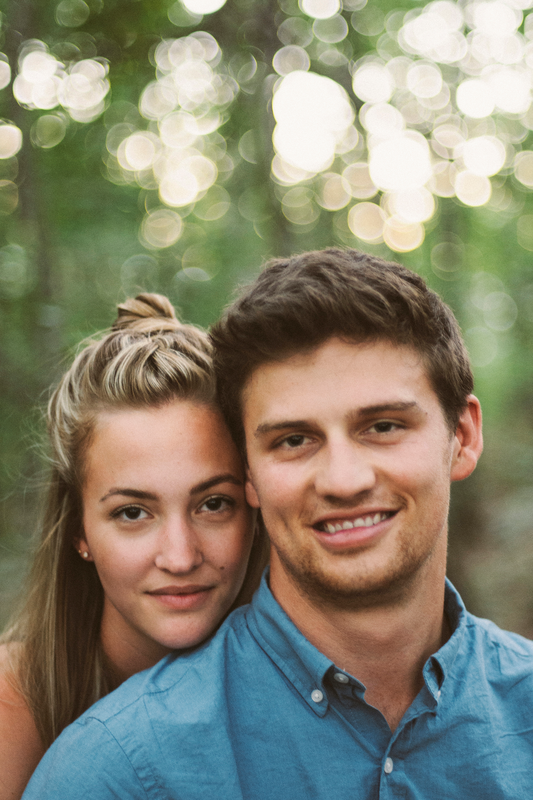 Couples Portrait Session on the Blue Ridge Parkway and Roanoke Mountain in Roanoke Virginia
