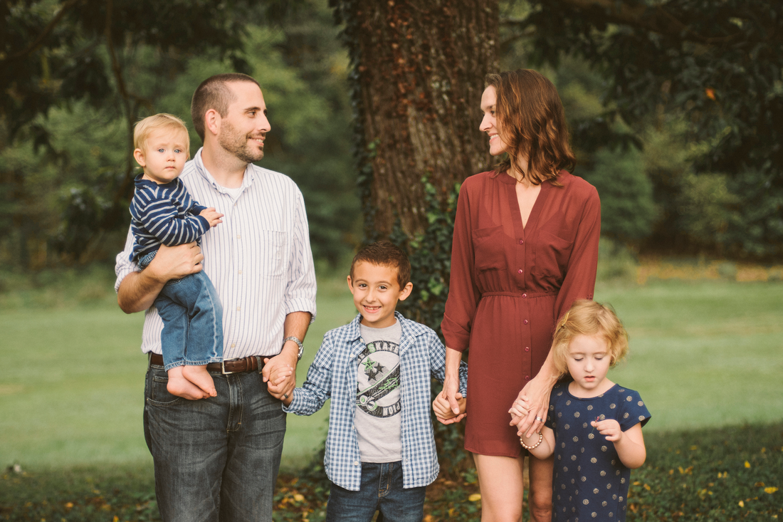 Family of Five Portrait Session at Fishburn Park in Roanoke VirginiaPicture